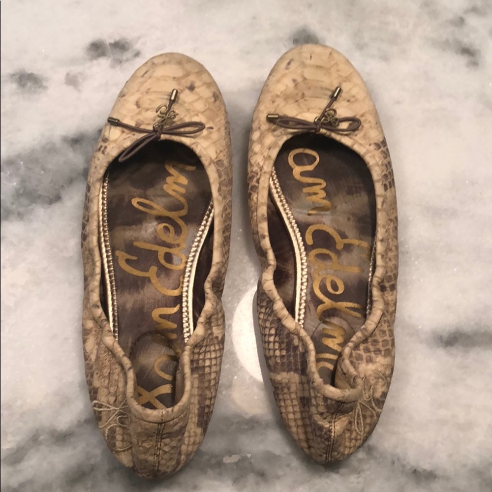 Sam Edelman snake print flats
